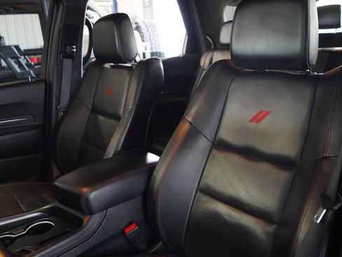Used 2024 Dodge Durango GT RWD image 17
