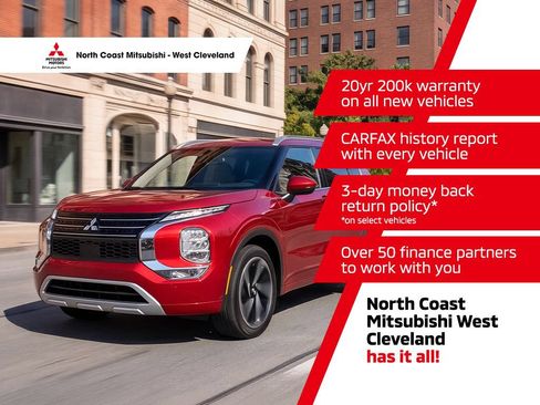 Used 2017 Toyota Camry LE FWD image 3