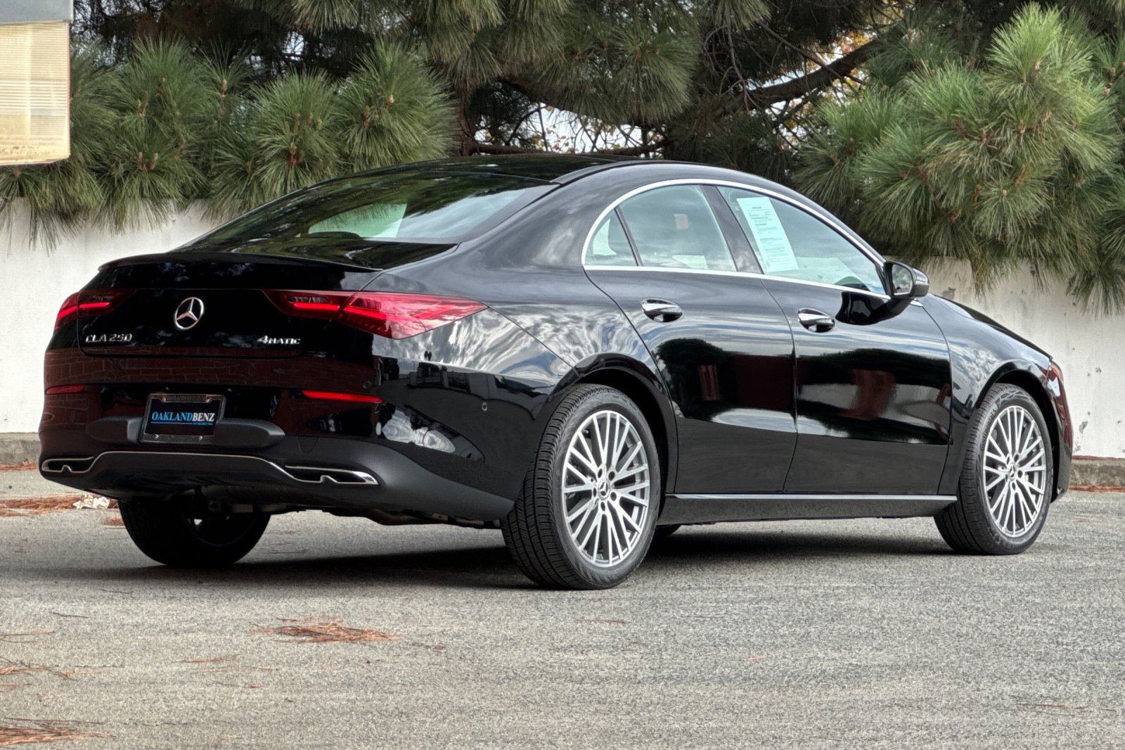 Certified 2024 Mercedes-Benz CLA 250 4MATIC image 4