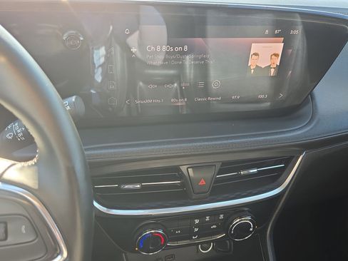 Used 2024 Buick Encore GX Sport Touring image 23