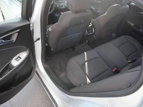 Used 2022 Chevrolet Malibu LT image 22