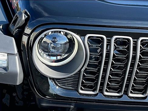 New 2026 Jeep Wrangler Rubicon image 13