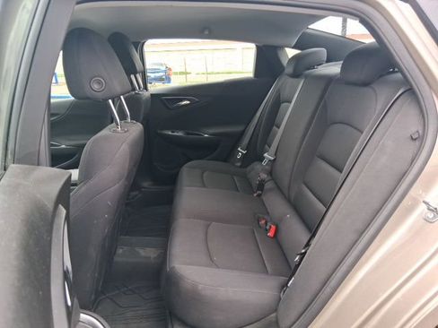 Used 2025 Chevrolet Malibu LS w/ LPO, Floor Liner Package FWD image 18