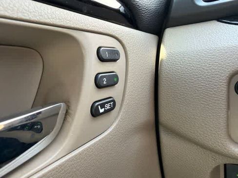 Used 2019 Honda Pilot Touring image 38