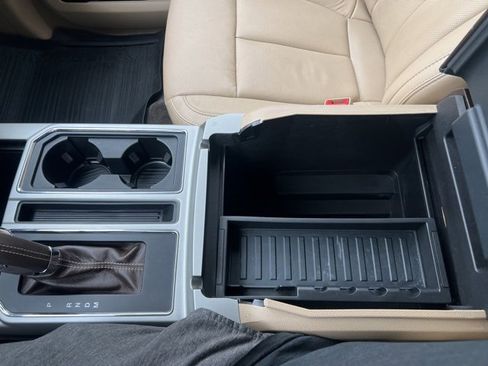 Used 2018 Ford F150 Lariat w/ Equipment Group 502A Luxury image 24