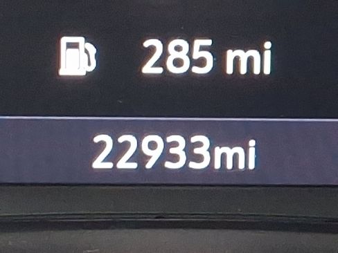 Used 2022 GMC Terrain AT4 image 20