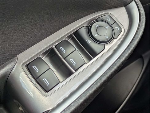 Used 2024 Chevrolet Malibu LT FWD image 21