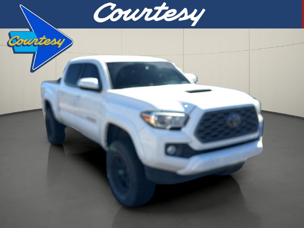 Used 2020 Toyota Tacoma TRD Sport w/ Technology Package RWD image 1