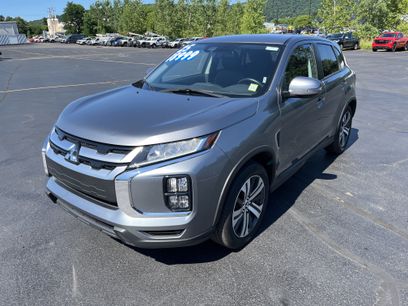 Used 2025 Mitsubishi Outlander Sport SE