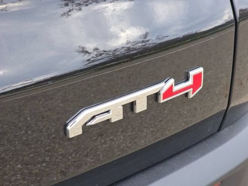 New 2026 GMC Acadia AT4 w/ Luxury Package AWD/4WD image 19