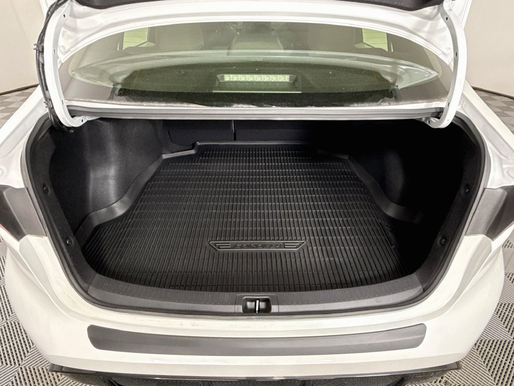 Used 2024 Toyota Corolla Hybrid AWD Sedan image 25