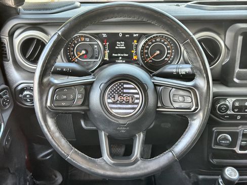 Used 2021 Jeep Gladiator Sport AWD/4WD image 14