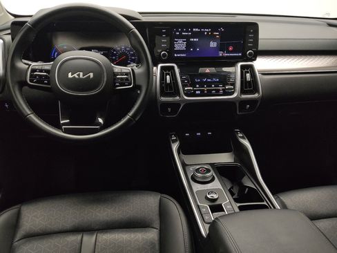 Used 2022 Kia Sorento S FWD image 22