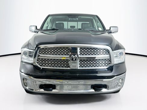 Used 2015 RAM 1500 Laramie w/ Convenience Group AWD/4WD image 2