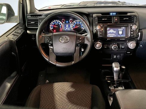 Used 2019 Toyota 4Runner TRD Off-Road image 5