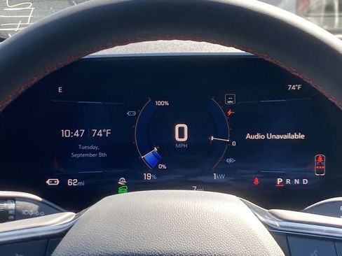 New 2025 Chevrolet Equinox EV RS w/ Convenience Package II image 15