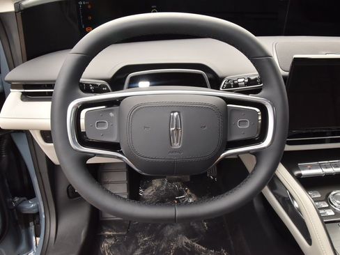 New 2026 Lincoln Nautilus Premier image 51