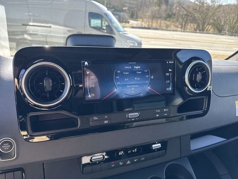 New 2025 Mercedes-Benz Sprinter 2500 image 23