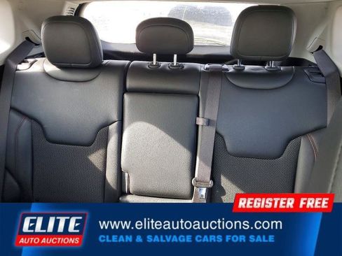 Used 2021 Jeep Compass Trailhawk AWD/4WD image 19