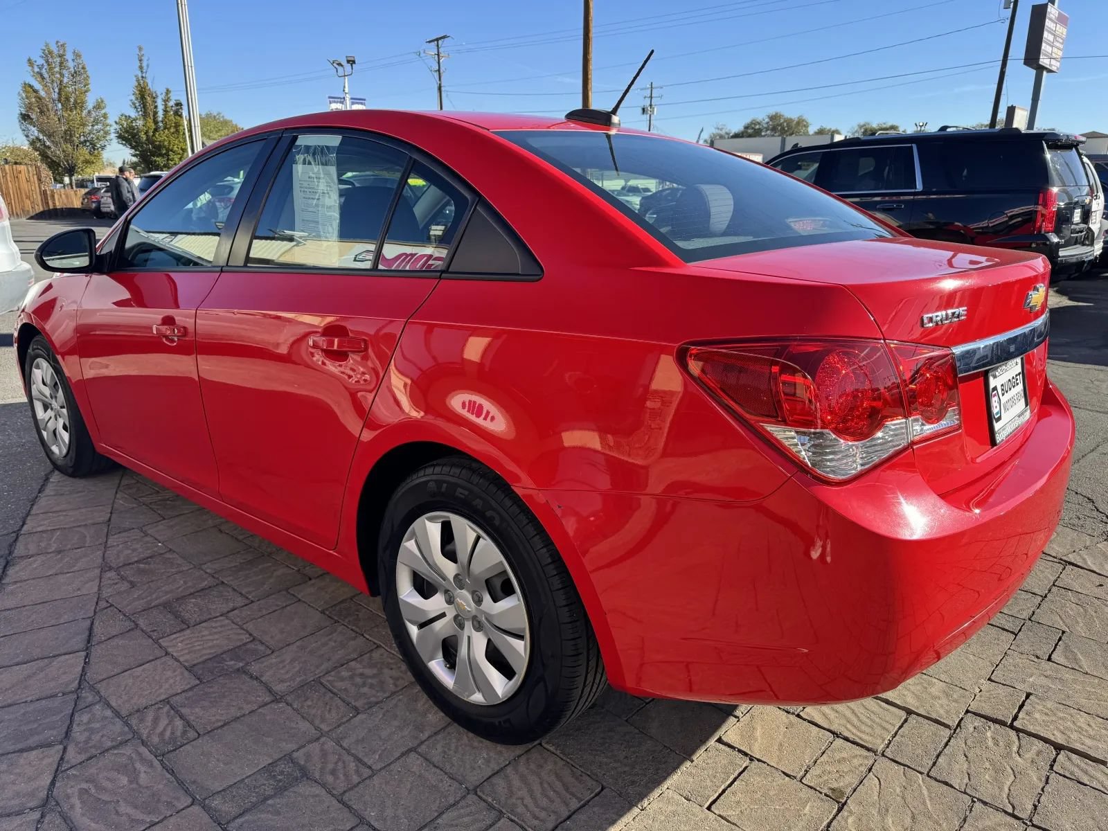 Used 2015 Chevrolet Cruze L FWD image 4