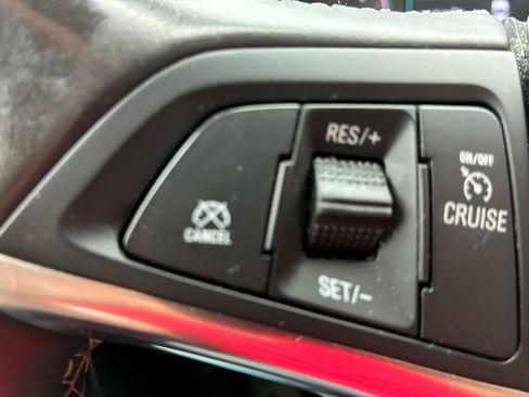 Used 2018 Buick Encore Preferred AWD/4WD image 18