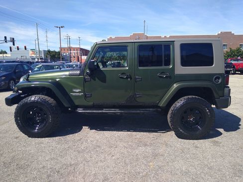 Used 2008 Jeep Wrangler Unlimited Sahara image 6