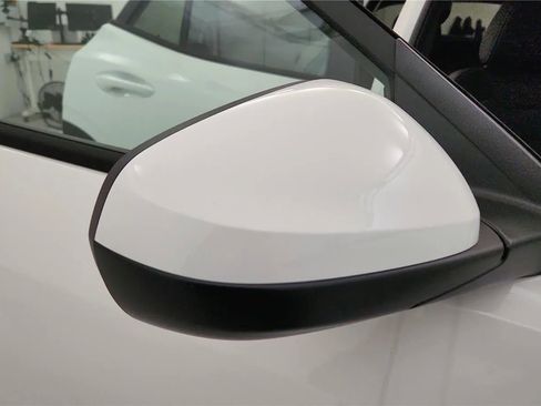 New 2026 Chevrolet Trax LT w/ Driver Confidence Package image 18