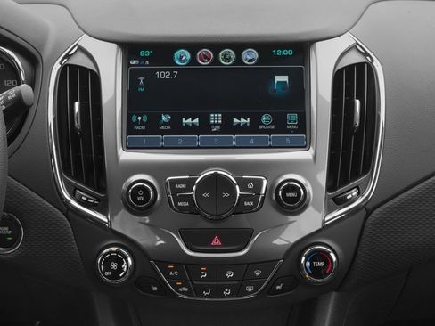 Used 2017 Chevrolet Cruze LT w/ RS Package image 13