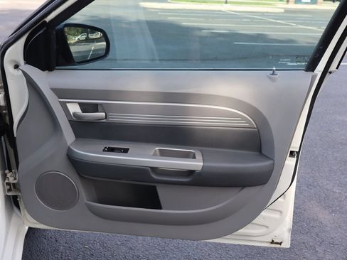 Used 2008 Chrysler Sebring LX FWD image 26