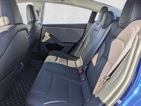 Used 2024 Tesla Model 3 image 21