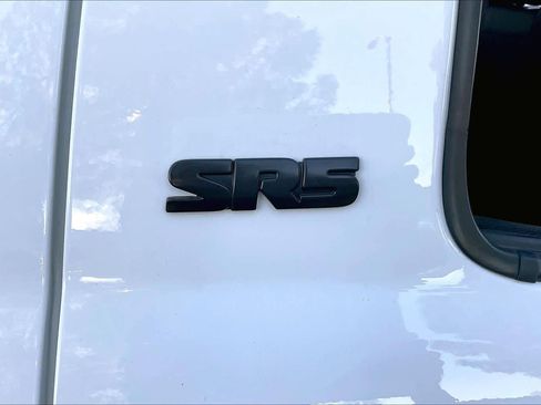 Used 2021 Toyota Tundra SR5 image 11