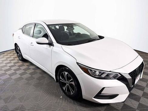 Certified 2022 Nissan Sentra SV FWD image 3
