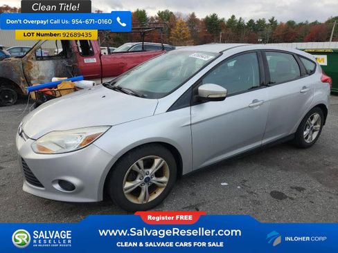 Used 2014 Ford Focus SE image 1