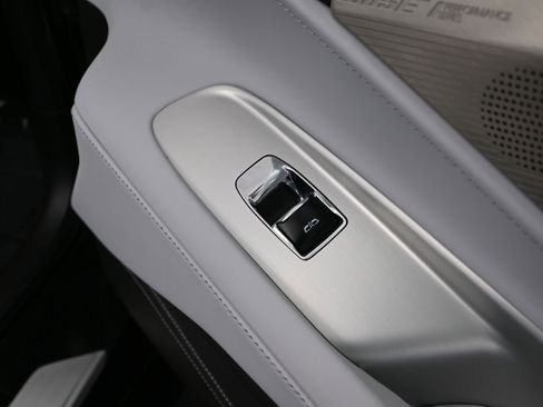 Used 2023 Chevrolet Corvette Stingray Premium Cpe w/ Z51 Performance Package image 44