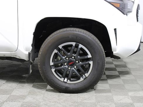 Used 2024 Toyota Tacoma TRD Sport RWD image 24