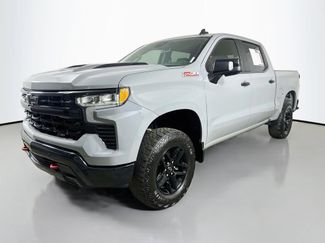 Used 2024 Chevrolet Silverado 1500 LT Trail Boss w/ Convenience Package II AWD/4WD video 3