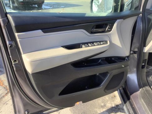 Used 2022 Honda Odyssey EX-L image 27