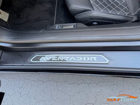 Used 2016 Lamborghini Aventador LP 700-4 image 27