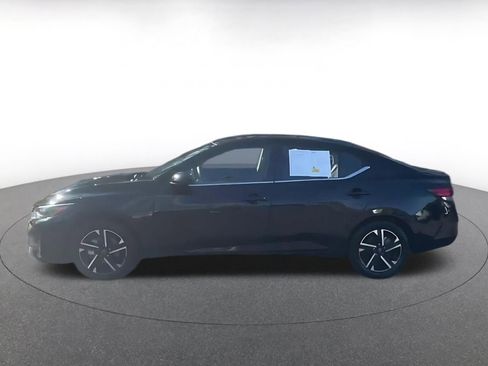 Used 2025 Nissan Sentra SV image 7