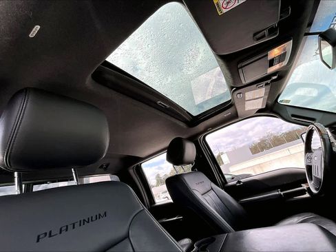 Used 2014 Ford F350 Platinum image 13