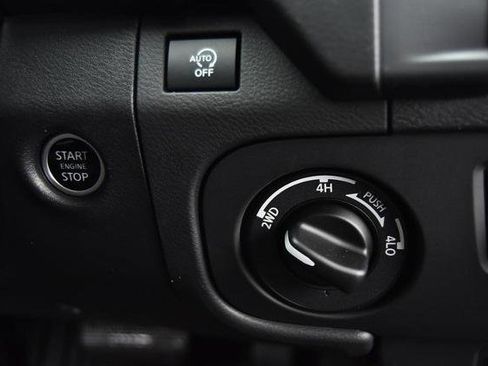 Certified 2025 Nissan Frontier PRO-4X w/ Pro Premium Package image 24