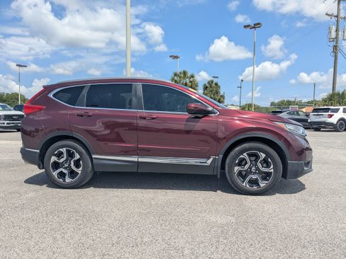 Used 2018 Honda CR-V Touring image 3