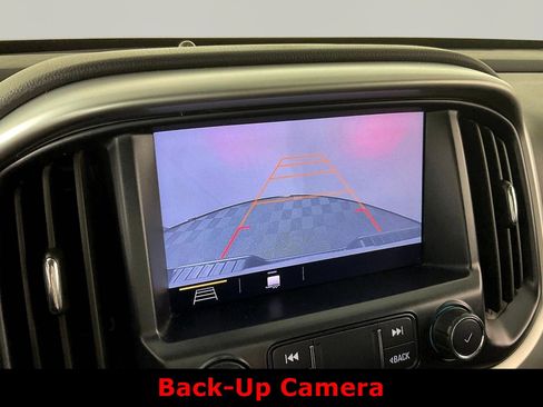 Used 2019 Chevrolet Colorado LT w/ LT Convenience Package AWD/4WD image 10