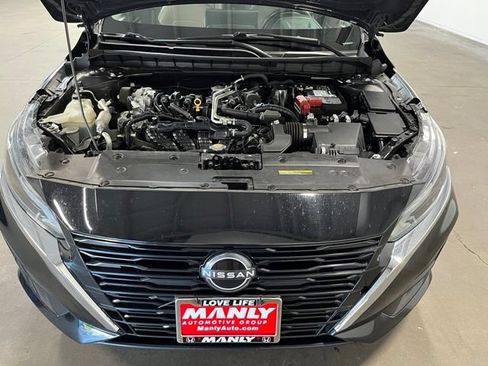 Used 2023 Nissan Altima 2.5 SL FWD image 9