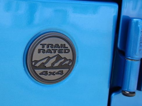 Used 2022 Jeep Wrangler Unlimited Sport AWD/4WD image 7