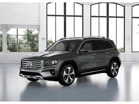 New 2025 Mercedes-Benz GLB 250 4MATIC image 39