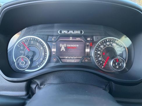 Used 2021 RAM 1500 Big Horn image 7