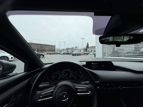 Used 2022 MAZDA MAZDA3 s image 21