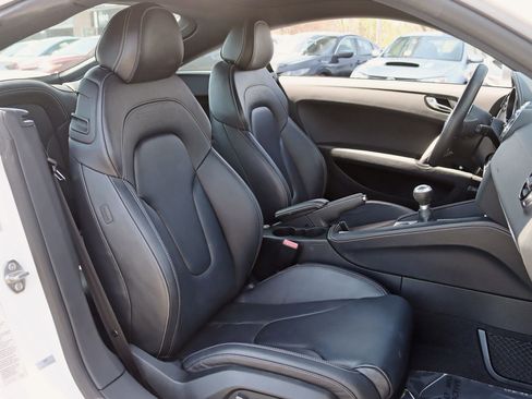 Used 2012 Audi TT RS image 27