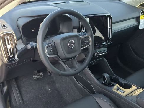 New 2026 Volvo XC40 B5 Core w/ Protection Package Premier image 2